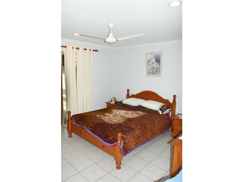 25 Gold Street, Grasstree Beach QLD 4740