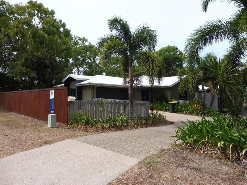 138 Waverley Street, Bucasia QLD 4750