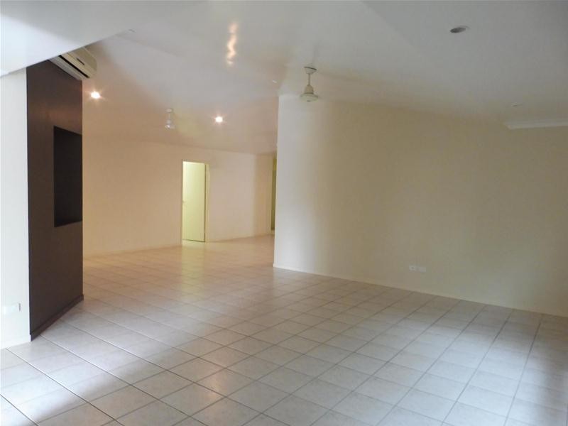 138 Waverley Street, Bucasia QLD 4750