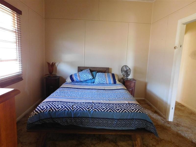 8 Maudsley Road, Sarina QLD 4737