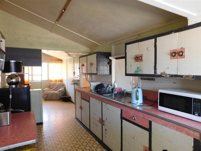 8 Maudsley Road, Sarina QLD 4737