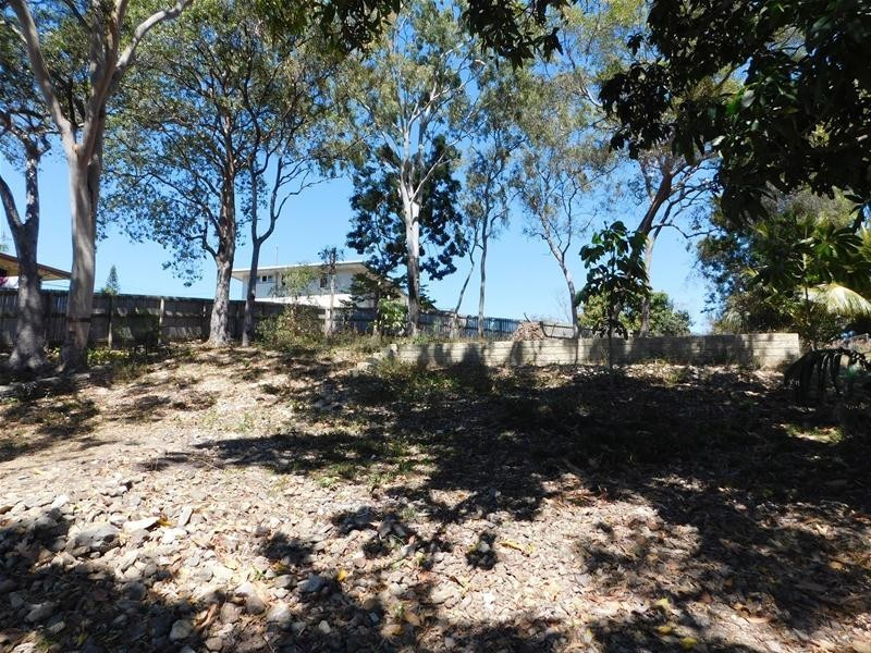 8 Maudsley Road, Sarina QLD 4737