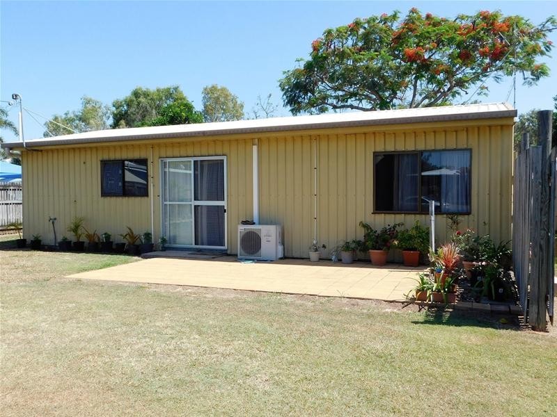 7 Crescent Street, Armstrong Beach QLD 4737