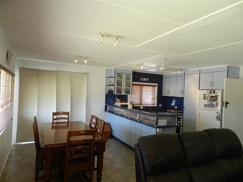 72 The Esplanade, Grasstree Beach QLD 4740