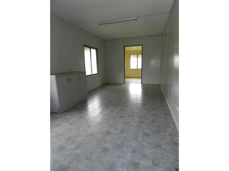 8 Webbs Road, Sarina QLD 4737