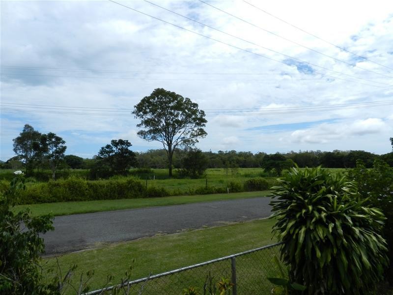 8 Webbs Road, Sarina QLD 4737