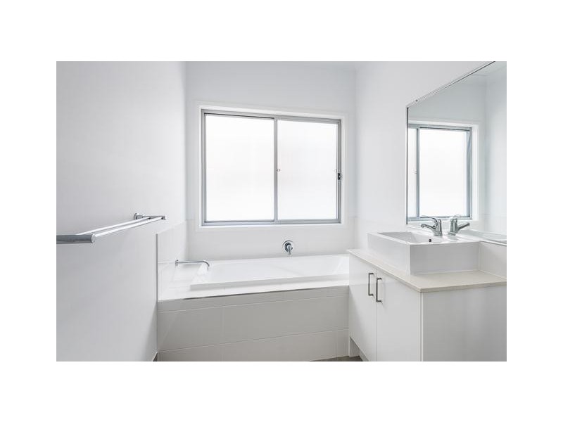 51 Village Circuit, Eimeo QLD 4740