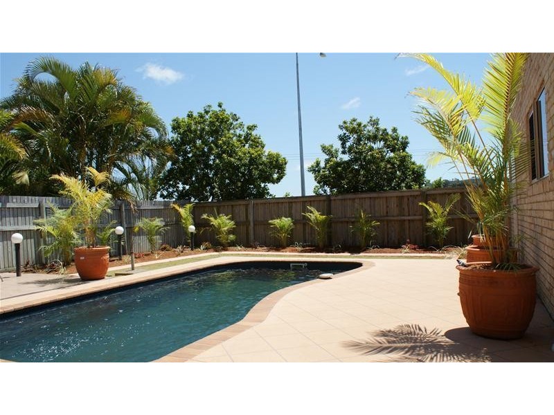 9 Victor Avenue, Glenella QLD 4740