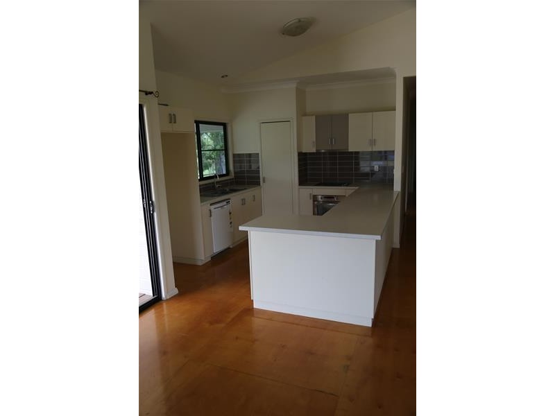 32 Suttor Street, Nebo QLD 4742