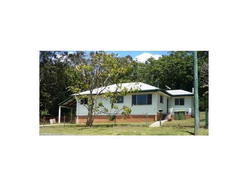 6 Hospital Street, Sarina QLD 4737