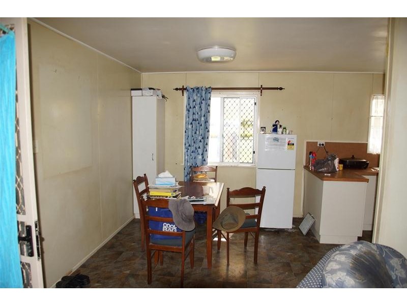 7 Ware Avenue, Sarina QLD 4737