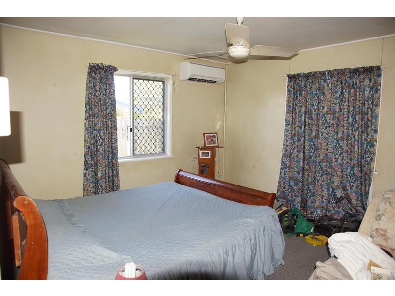 7 Ware Avenue, Sarina QLD 4737