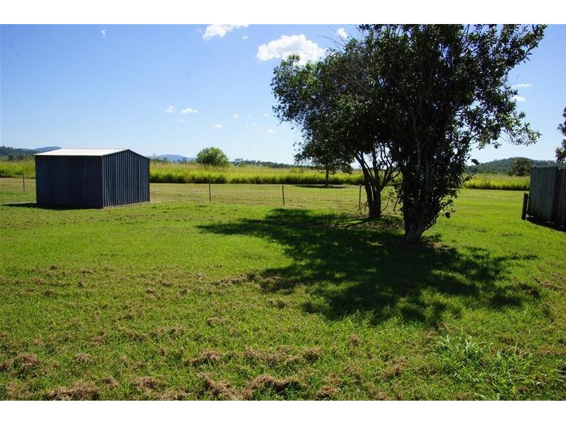 7 Ware Avenue, Sarina QLD 4737