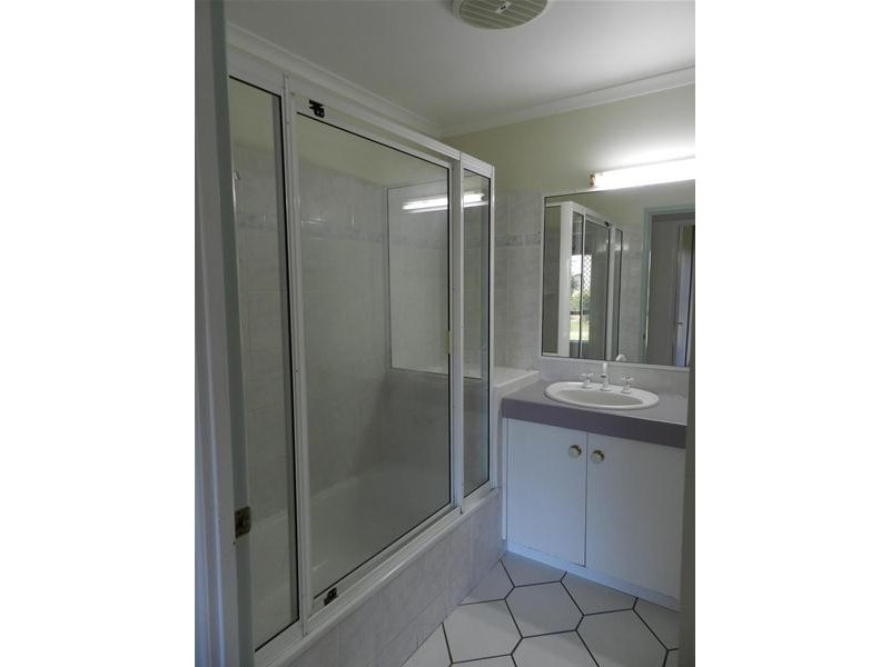 24 Hackett Court, Campwin Beach QLD 4737