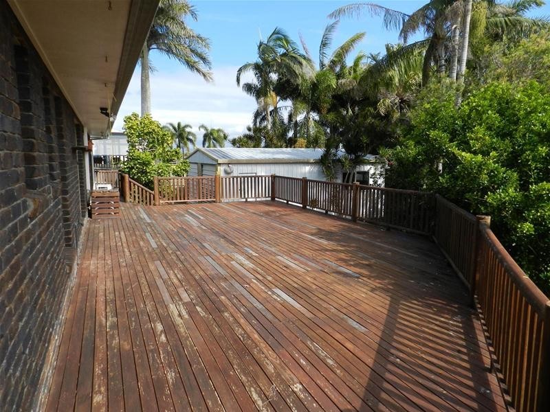 24 Hackett Court, Campwin Beach QLD 4737