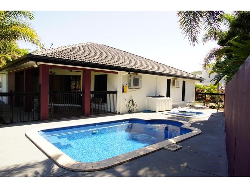 89 Zelma Street, Grasstree Beach QLD 4740