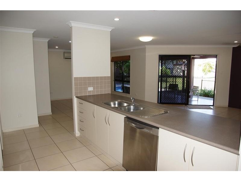 89 Zelma Street, Grasstree Beach QLD 4740