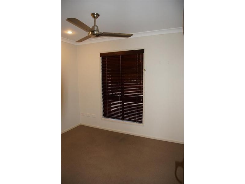 89 Zelma Street, Grasstree Beach QLD 4740