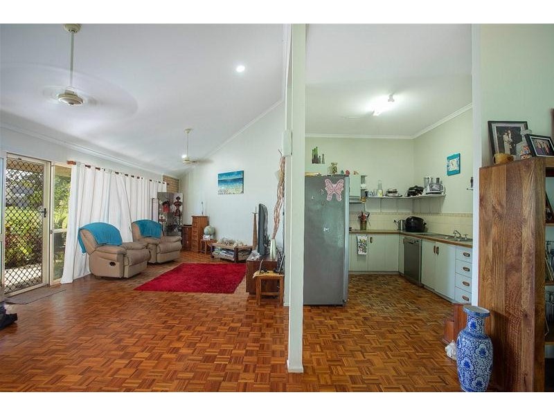 20 Murphy Street, Seaforth QLD 4741