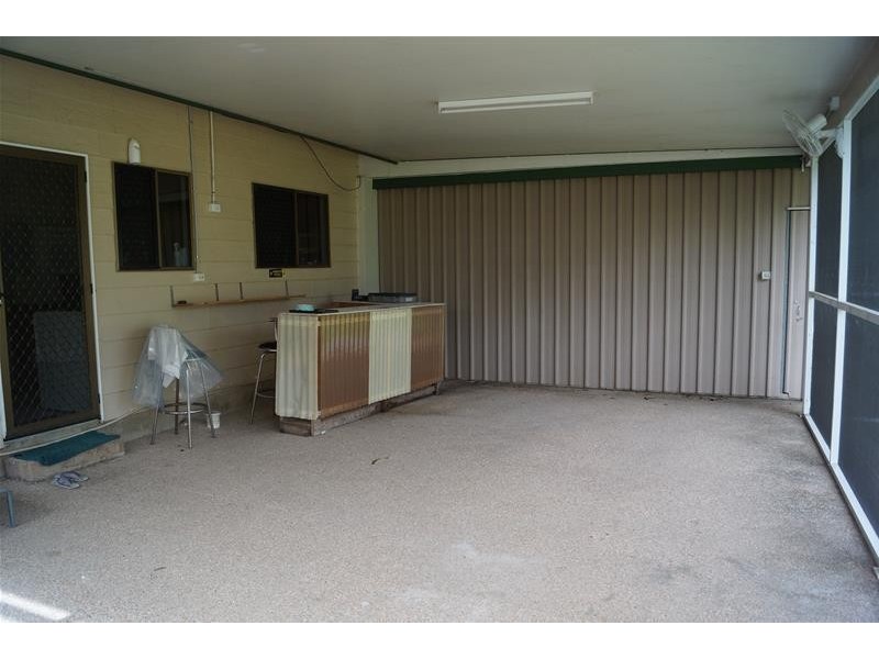 21 Manon Street, Armstrong Beach QLD 4737