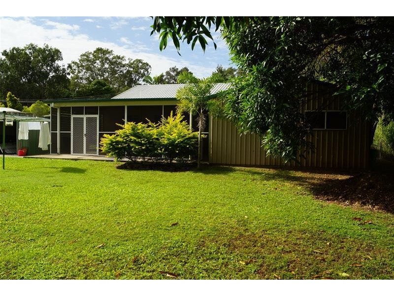 21 Manon Street, Armstrong Beach QLD 4737