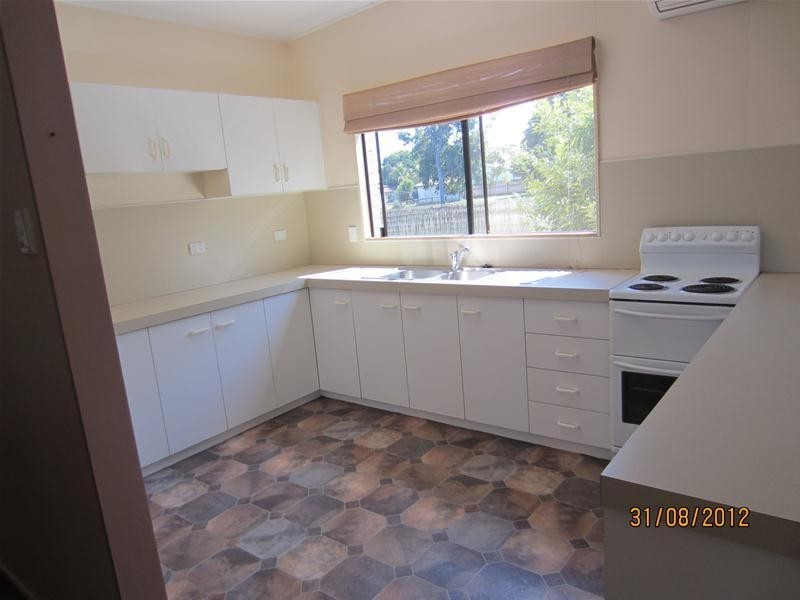 69 Hoey Street, Sarina QLD 4737