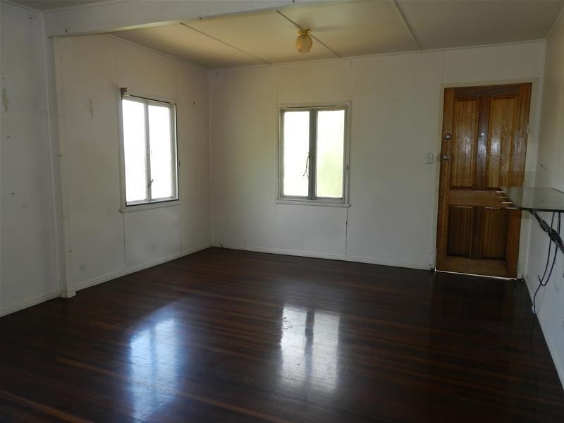 22 Hill Street, Sarina QLD 4737