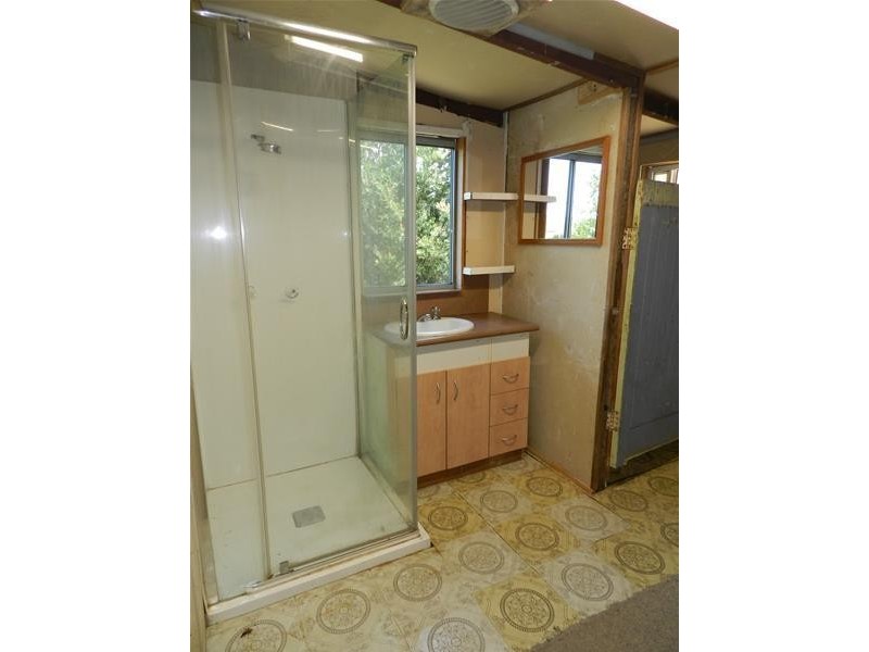 22 Hill Street, Sarina QLD 4737