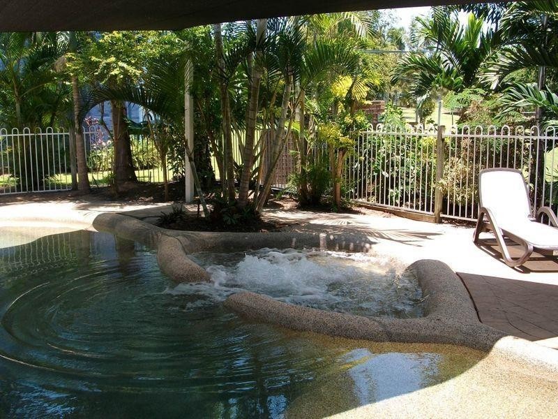 Unit 6/145-151 Rasmussen Avenue, Hay Point QLD 4740