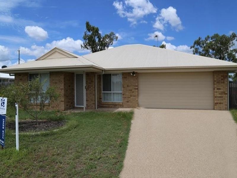 77 St Lawrence Street, Nebo QLD 4742