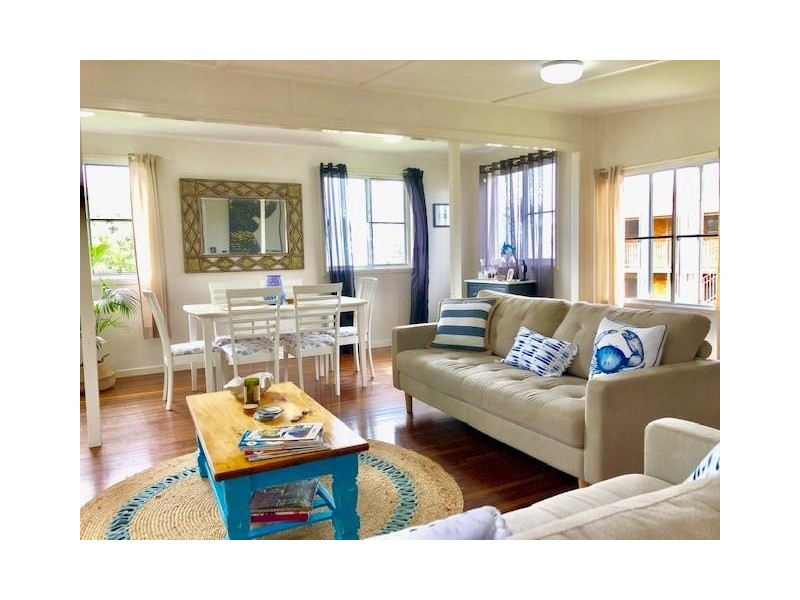 5 Crichton Street, Sarina Beach QLD 4737