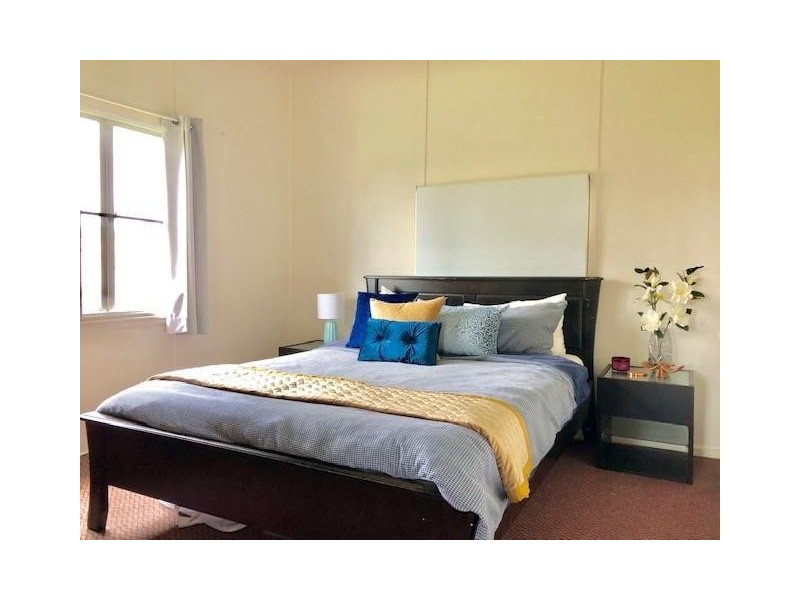 5 Crichton Street, Sarina Beach QLD 4737