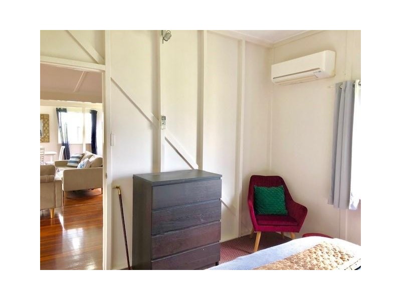 5 Crichton Street, Sarina Beach QLD 4737