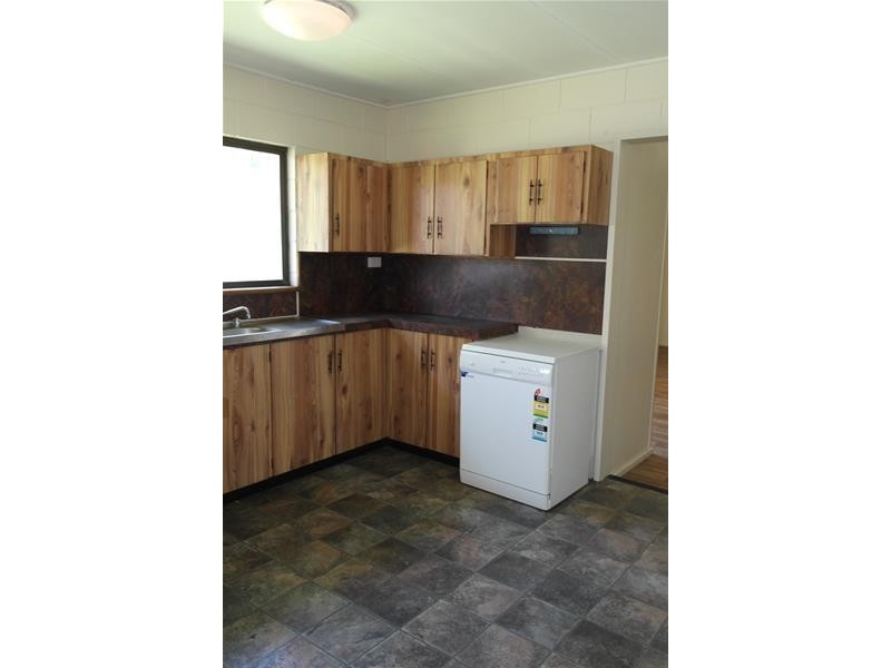 3 Barfield Street, Hay Point QLD 4740