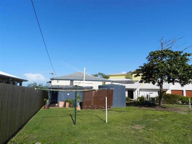 31 Westcott Avenue, Campwin Beach QLD 4737