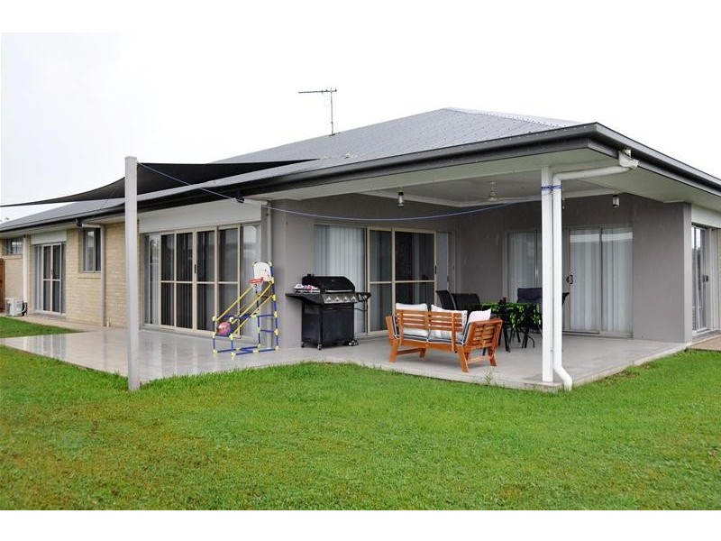 26 Lawrence Street, Walkerston QLD 4751