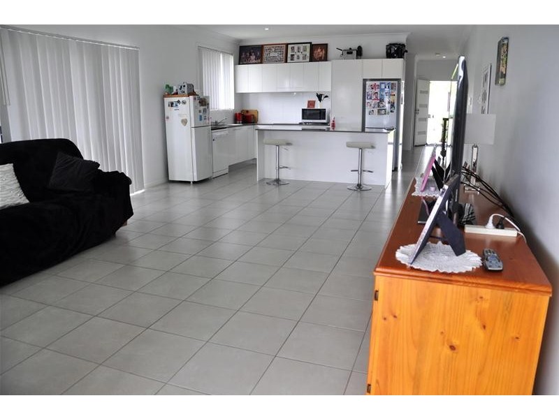 26 Lawrence Street, Walkerston QLD 4751