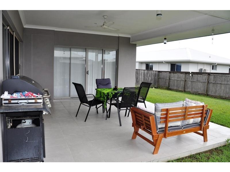 26 Lawrence Street, Walkerston QLD 4751