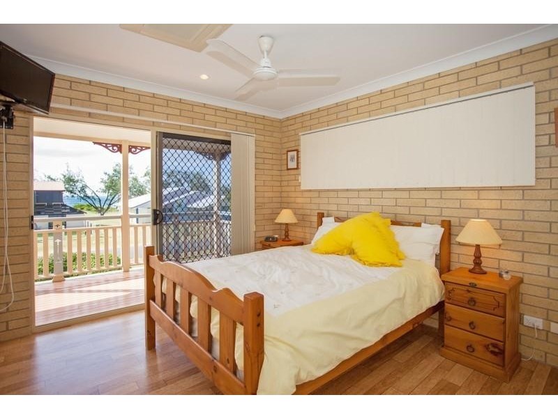 1/43 Owen Jenkins Drive, Sarina Beach QLD 4737