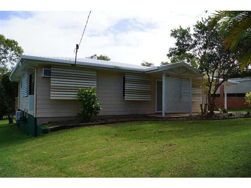 42 Cooper Avenue, Campwin Beach QLD 4737