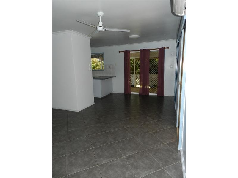 42 Cooper Avenue, Campwin Beach QLD 4737