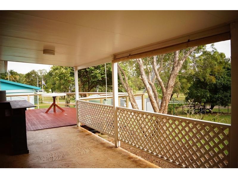 42 Cooper Avenue, Campwin Beach QLD 4737