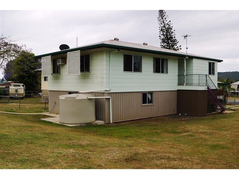 34 Kathleen Street, Sarina QLD 4737