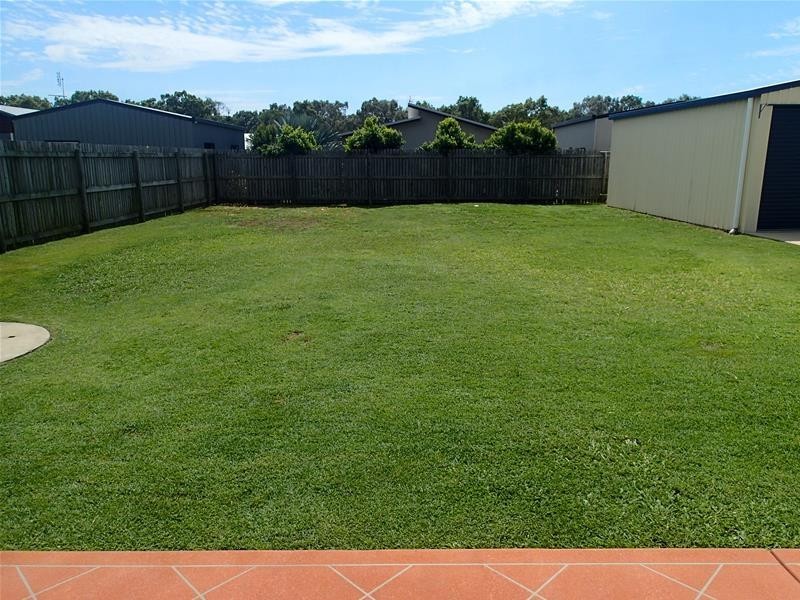 20 Swan Street, Armstrong Beach QLD 4737