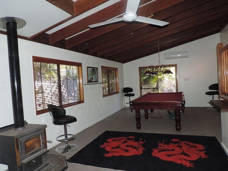 290 Middle Creek Road, Sarina QLD 4737