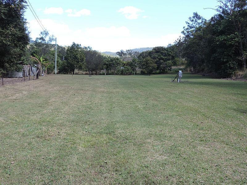 290 Middle Creek Road, Sarina QLD 4737