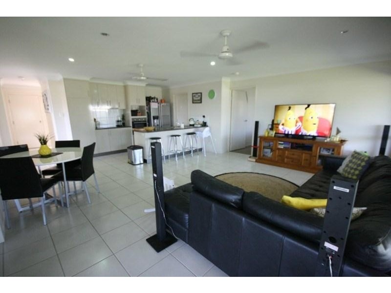 17 Pacific Avenue, Sarina QLD 4737