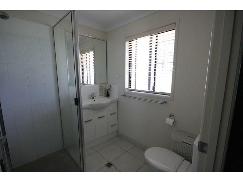 17 Pacific Avenue, Sarina QLD 4737