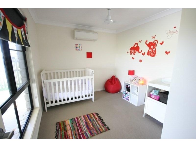 17 Pacific Avenue, Sarina QLD 4737