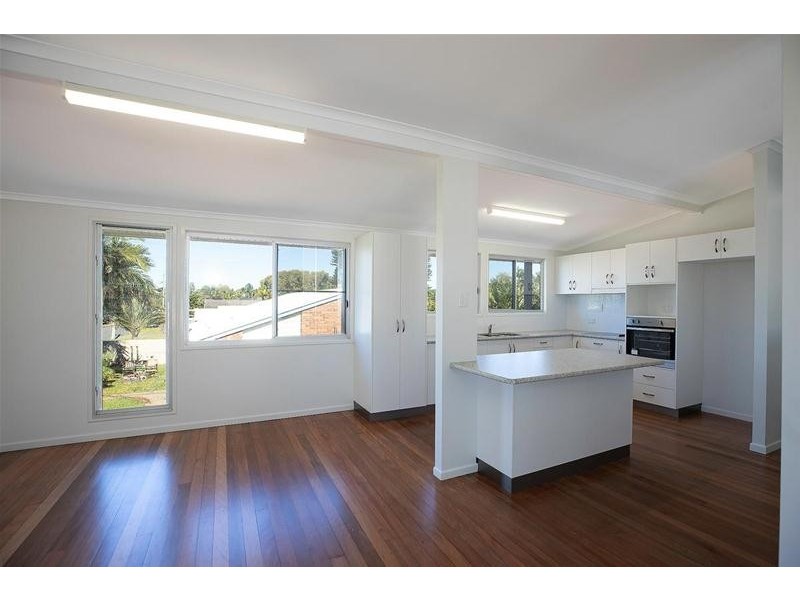 19 Keswick Avenue, Slade Point QLD 4740